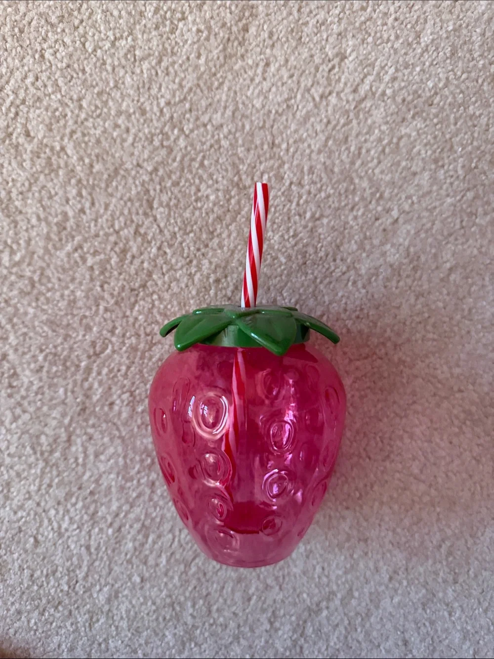 Pink Strawberry Tumbler with Green Leaf Lid and Striped Straw (NEW)